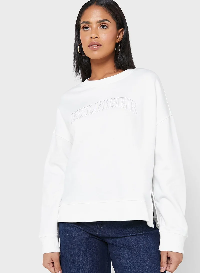 TOMMY HILFIGER Round Neck Logo Sweatshirt