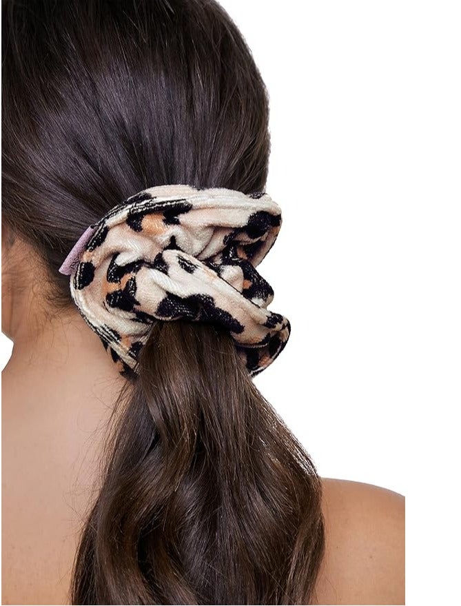Kitsch microfiber hair ties, two pieces, In a leopard print- two pieces - Image 1