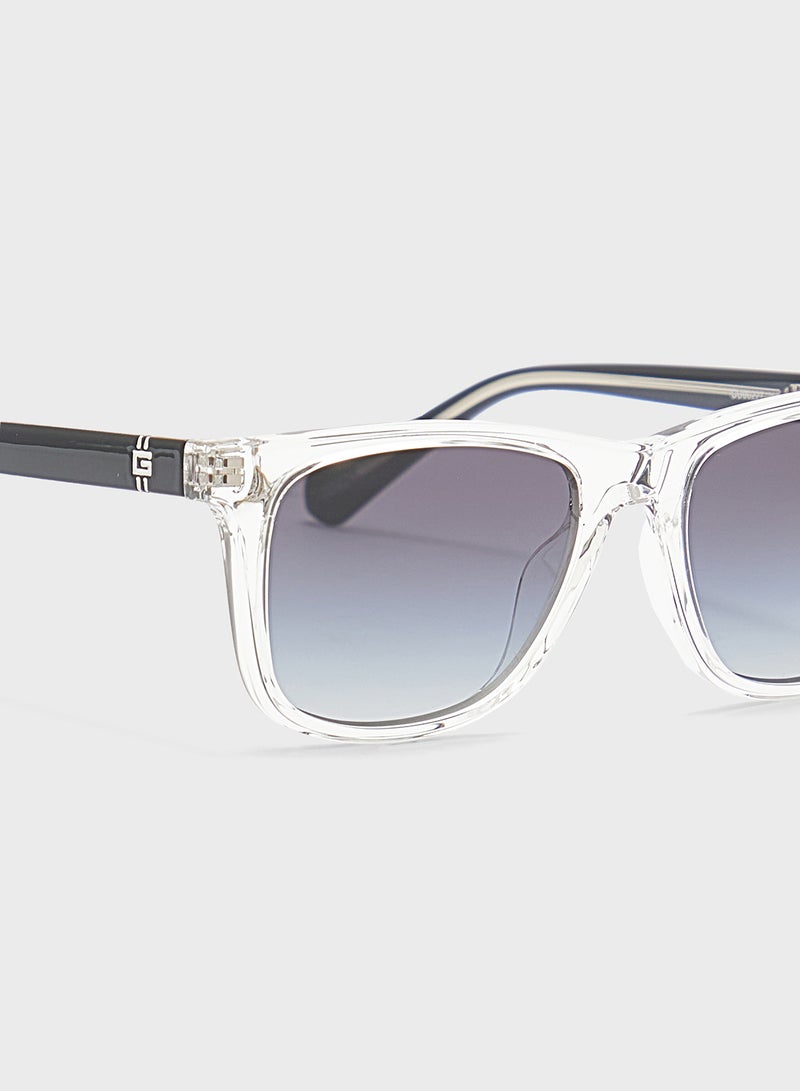 GUESS Gu0022726B47 Wayfarers Sunglasses  - Image 3