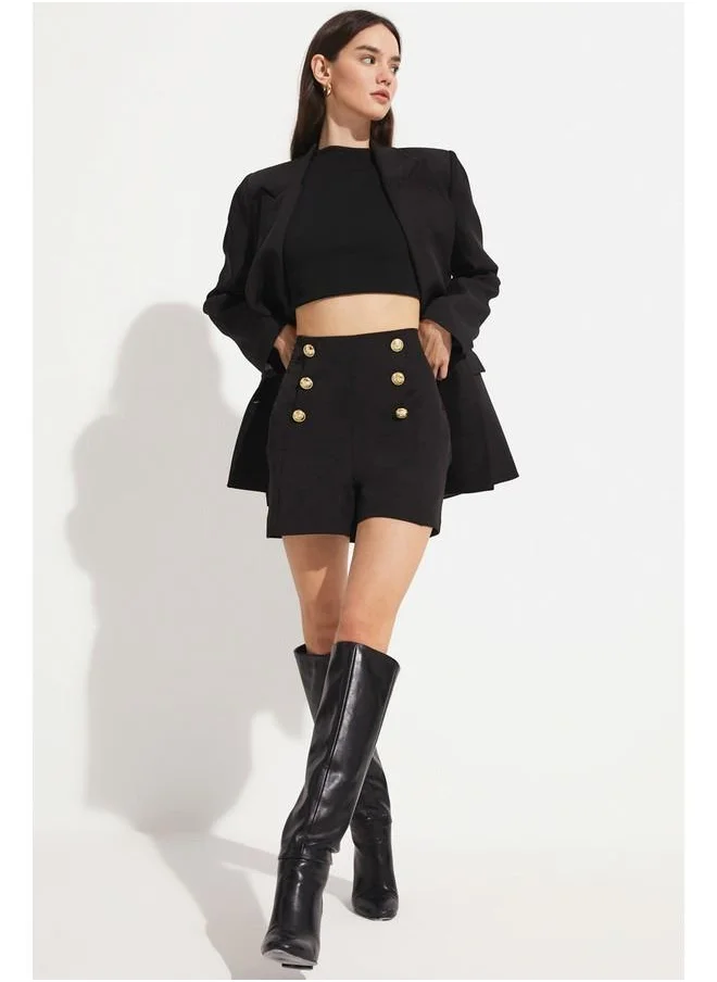 جون June Women's Exclusive Regular Fit High Waist Button Detailed Woven Shorts