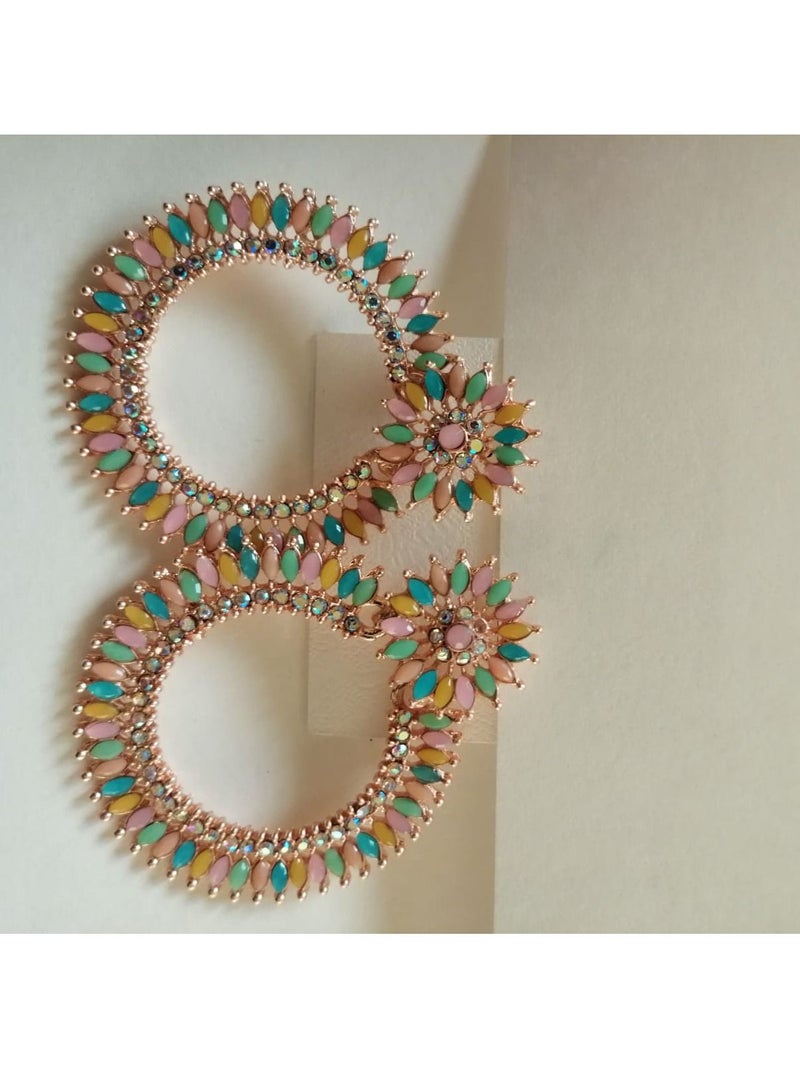 Designer Earrings Fashionable Dangle Earrings - Image 1