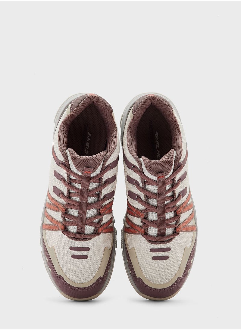 SKECHERS Summits At  - Image 4