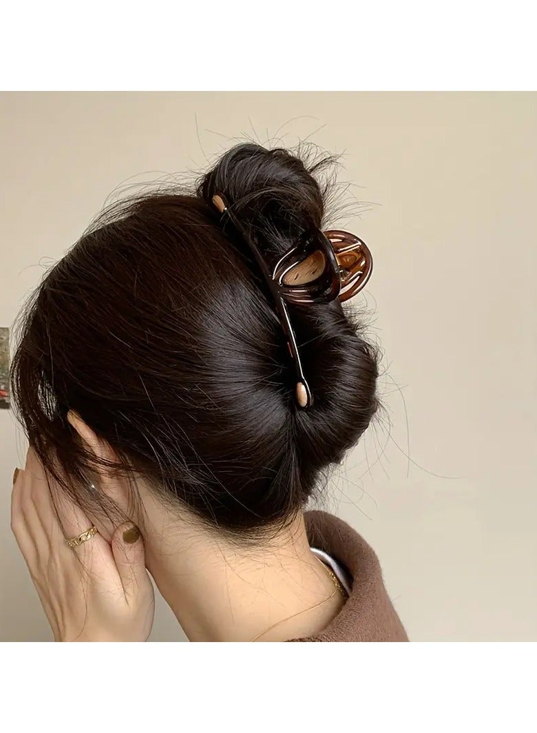 Goolsky 1pc Ladies Caramel Ancient Style Hair Grabber, Material Plastic/Resin One-Word Hair Grabber Large Plate Hair Shark Hair Grabber with High-end Temperament, Knocking Is Exquisite And Textured, Suitable for Outgoing, Cocktail Party, Party, Team Building, Dating Wear - Image 5