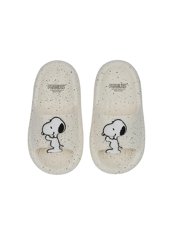 Urbanhaul  UrbanHaul Boys Peanuts Snoopy Print Slip on Sliders For Kids Suitable for Daily Use :- White for Men | Best Price UAE