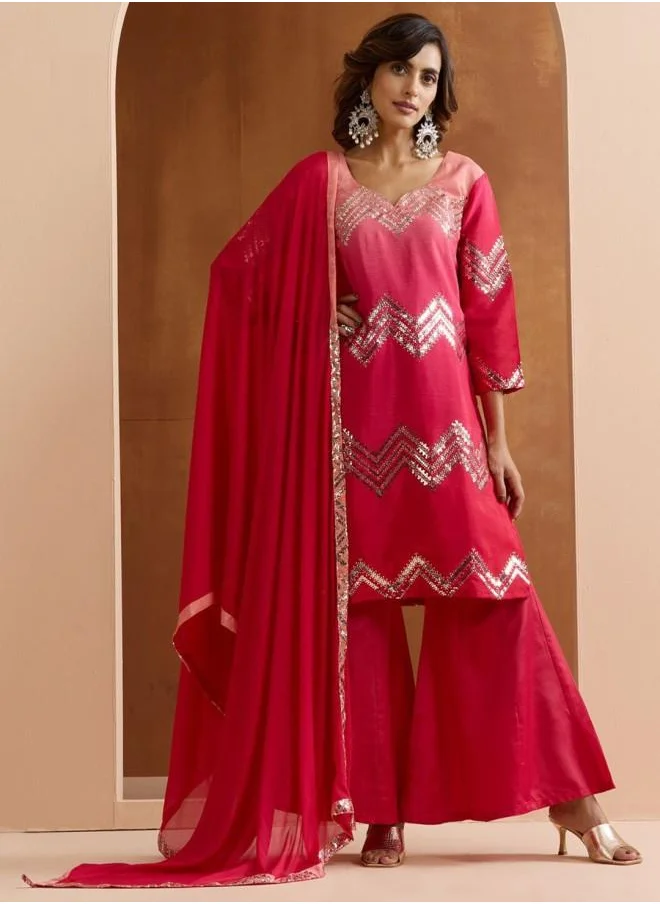 آي شين Poly silk Women Pink Poly silk Kurta Set with Embroidered pattern Tunic and Palazzo features a Round neckline and Three-Fourth Sleeve secured with Elastic closure and styled in Straight Fit ideal for Festive moments — a must-have for your statement wardrobe.