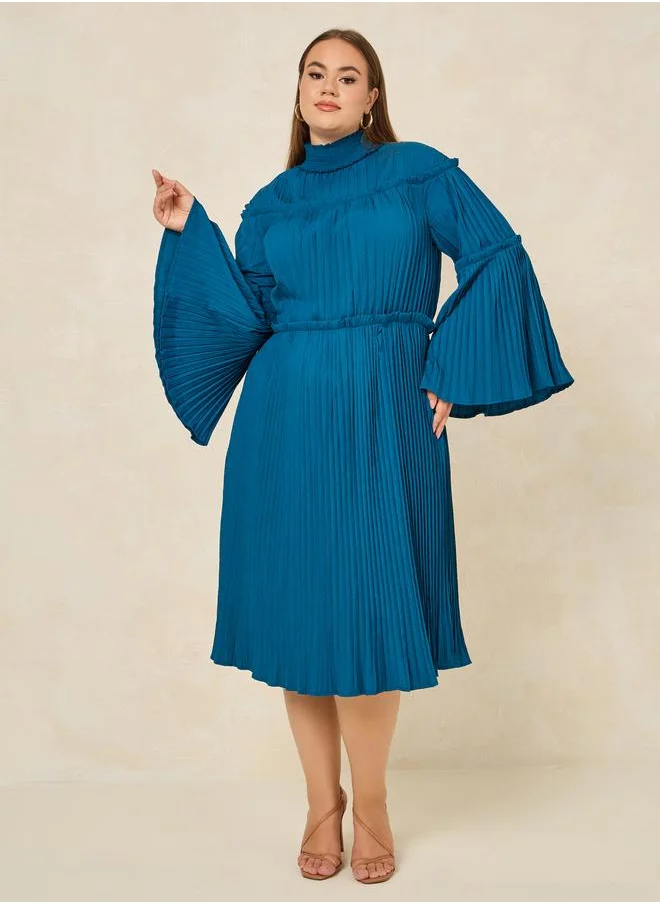 Styli Pleated Teal Midi Dress