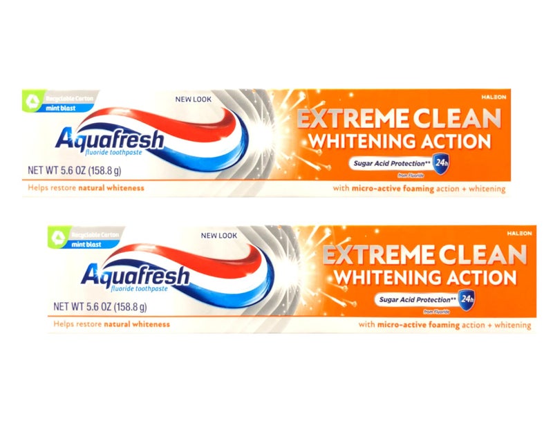 Aquafresh Extreme Clean Whitening Action Fluoride Toothpaste, Mint Blast, 5.6 oz (Pack of 2) - Image 1