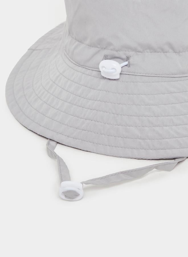 Styli Styli Solid Bucket Hat with Badge Details  - Image 5