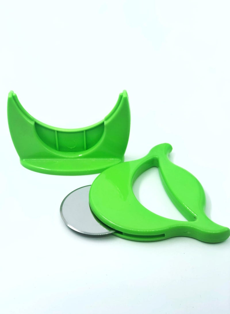 Bosfor Dough & Pizza Professional Cutter with a Comfortable Handle, Stainless Steel Blade, and Protective Plastic Base. - Image 4