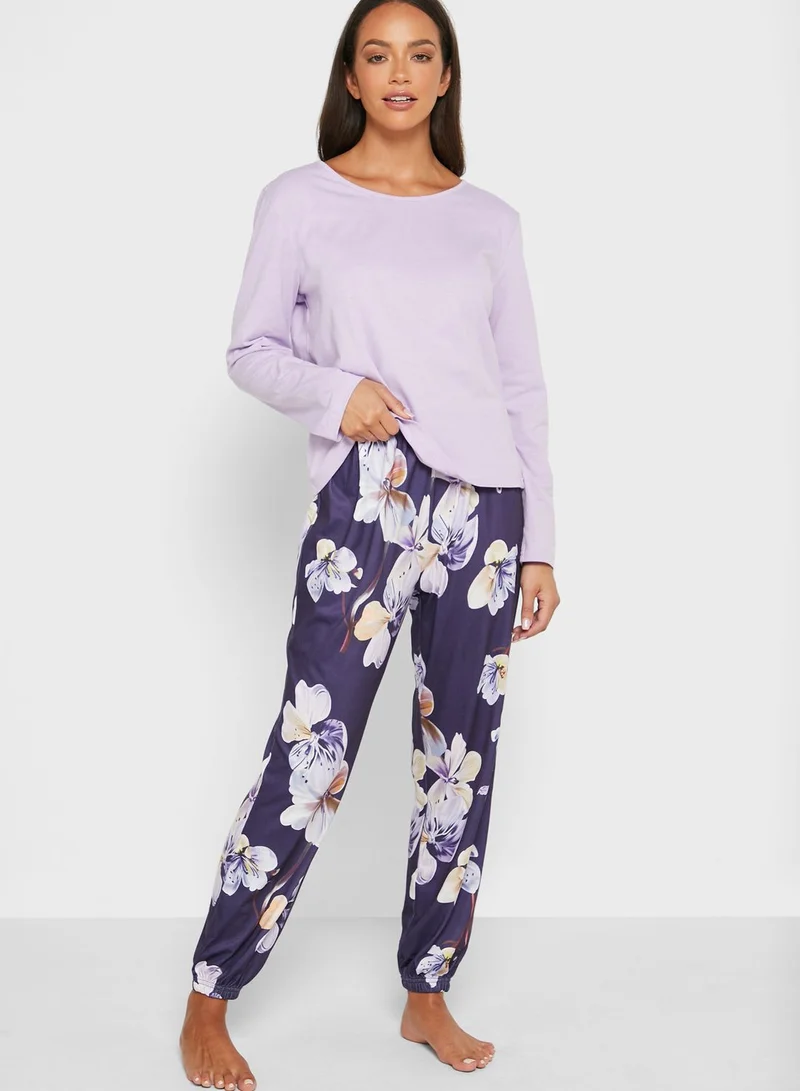 ELLA Floral Printed Pyjama Set