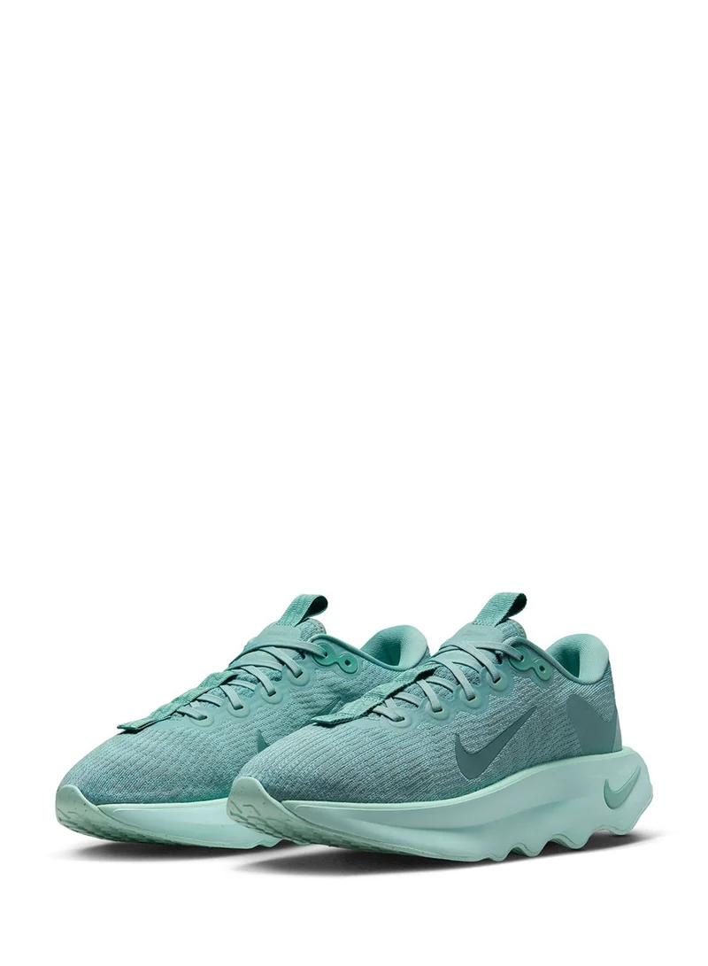 Nike Motiva