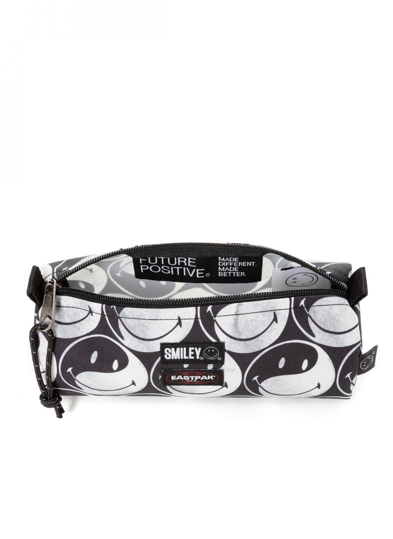 EASTPAK Benchmark SingleSmall Pencil CaseSmiley Yy Black-EK0003725K21  - Image 2