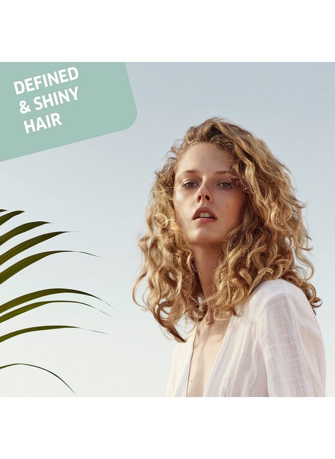 Wella Professionals Wella Eimi Nutricurls Fresh Up Curl Touch Up Spray Antifrizz Effect 5 Oz.  - Image 3