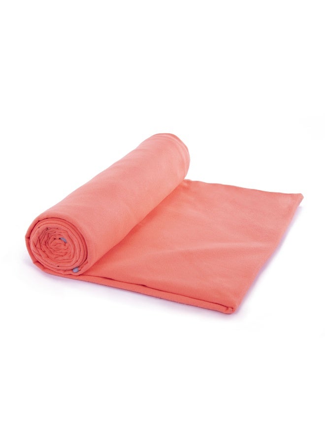 Mintra Ultra Soft Microfiber Swimming Pool and Beach Towel, Quick-Dry, Weightless and Extra Compact for Travel in Peach - Size 110x175cm - Image 1