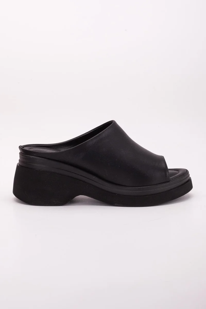 Dilimler Ayakkabı Tümyüz Faux Leather Black Women's Wedge Heel Slippers