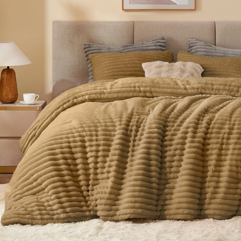 BEDELITE Fleece Queen Comforter Set -Super Soft & Warm Fluffy Brown Bedding, Luxury Fuzzy Heavy Bed Set for Winter with 2 Pillow Cases - Image 3