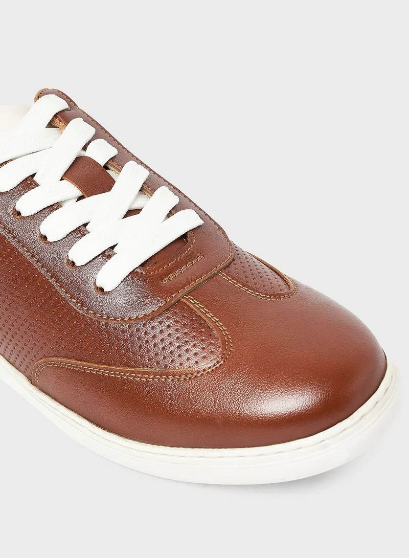 Geoomnii Casual Lace Up Sneakers