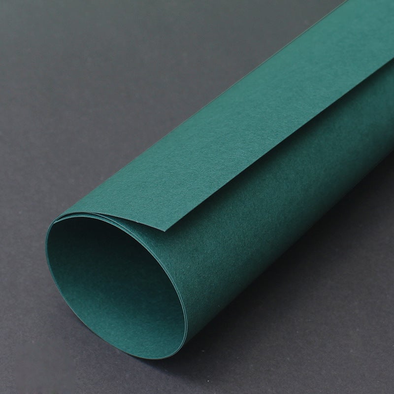 Generic Wholesale 180g 4K color cardboard 8k hard cardboard thick painting decoration kindergarten diy hand origami dark green 