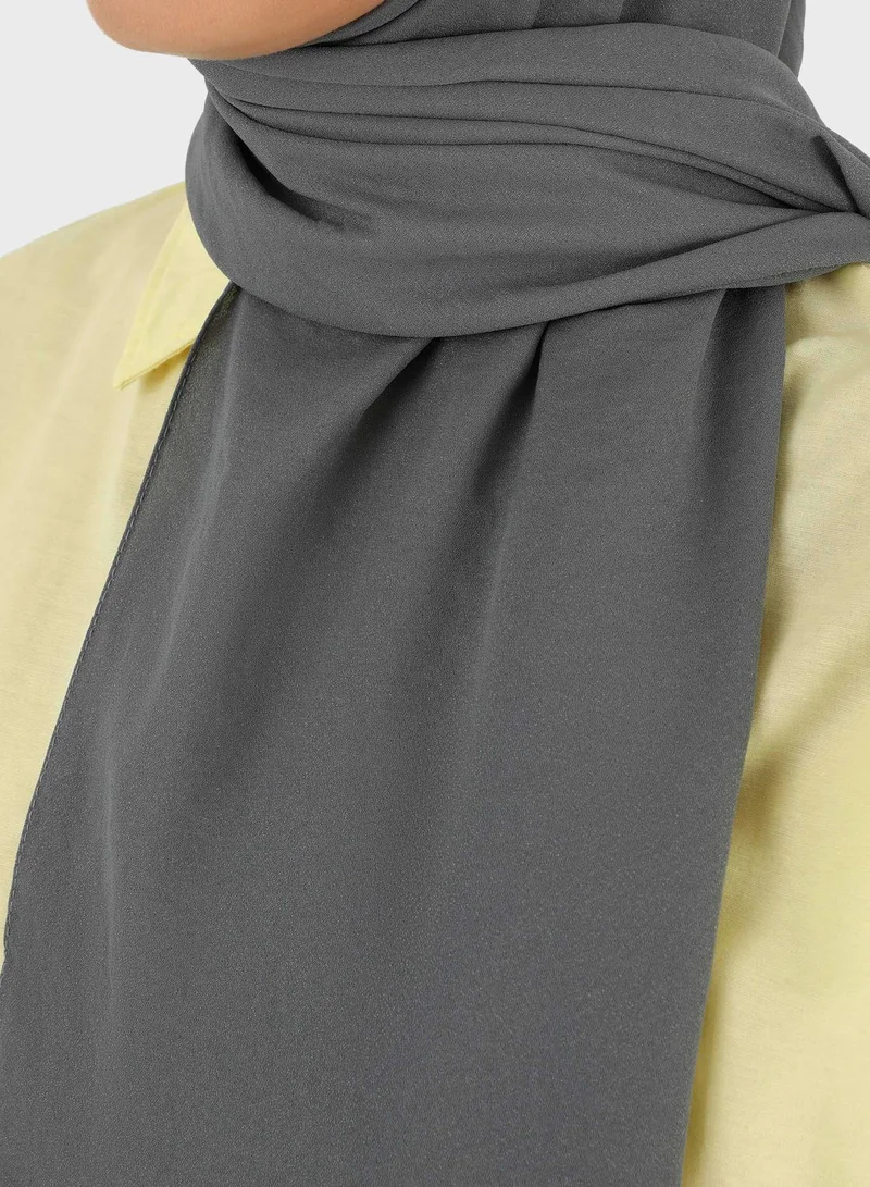 Tuva Shawl by Modanisa Crepe Shawl