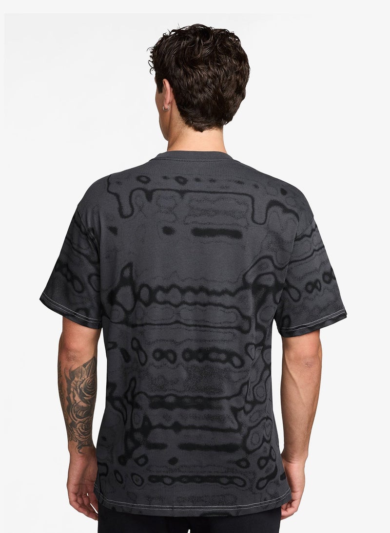 Nike Nsw Loose Fit Air Max Day Aop T-Shirt - Image 2