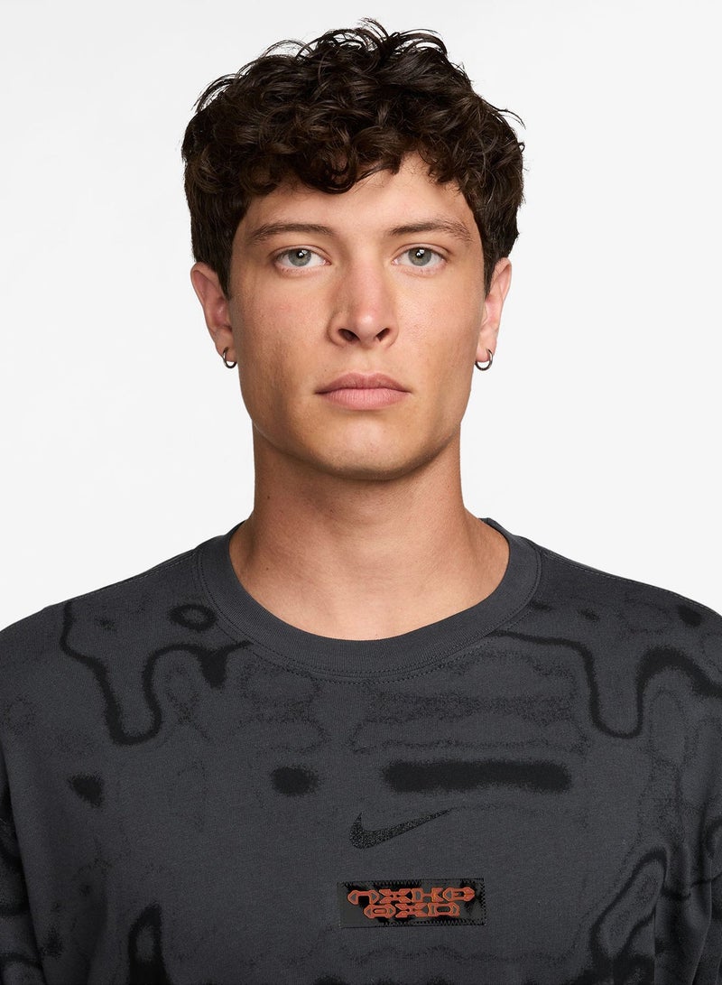 Nike Nsw Loose Fit Air Max Day Aop T-Shirt - Image 3