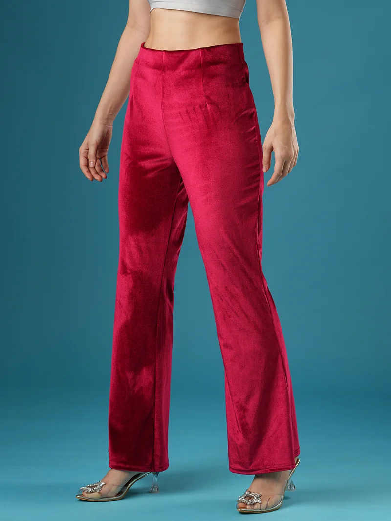 جلو باص جلوبس نسائي بقصة ضيقة من الأسفل مع خصر متوسط ومرونة عالية