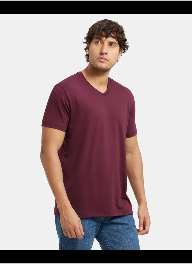 JOCKEY - Jockey 2726 Men's Super Combed Cotton Rich Solid V Neck Half Sleeve T-Shirt - Image 1