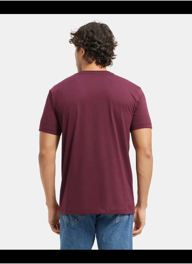 JOCKEY - Jockey 2726 Men's Super Combed Cotton Rich Solid V Neck Half Sleeve T-Shirt - Image 1