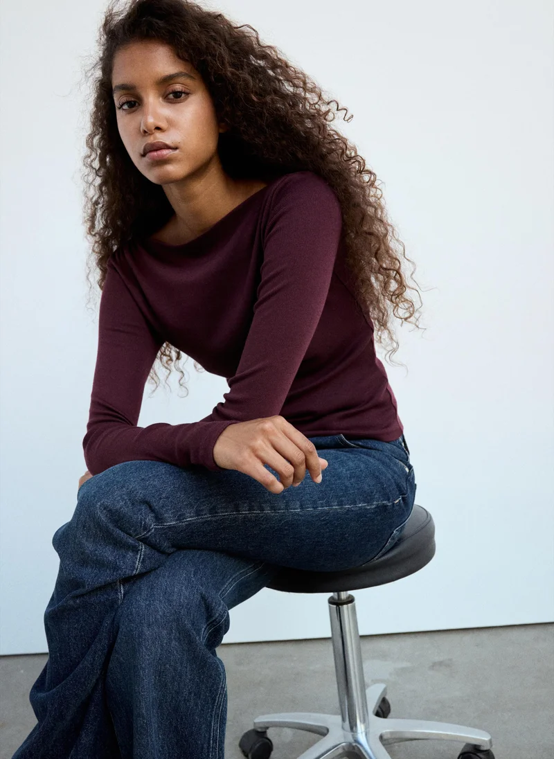 Long-Sleeved Boat-Neck T-Shirt