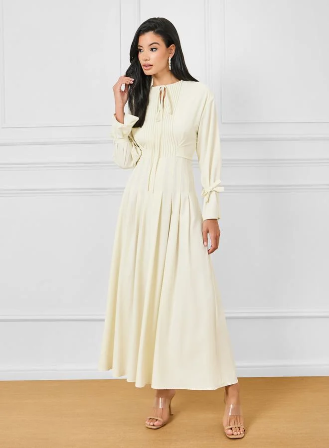 Styli Pleated Tie Up Sleeves A-Line Maxi Dress
