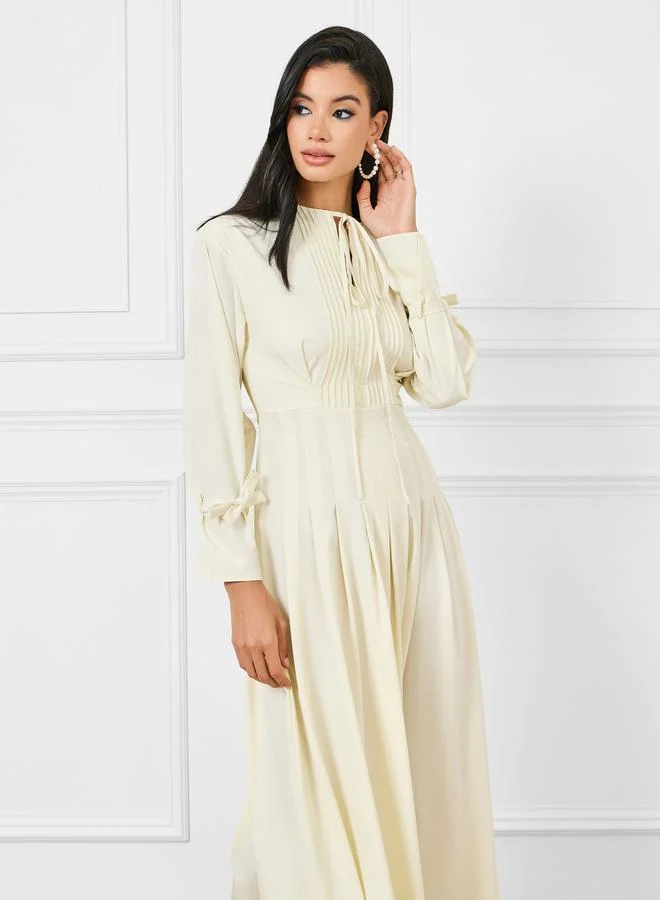 Styli Pleated Tie Up Sleeves A-Line Maxi Dress