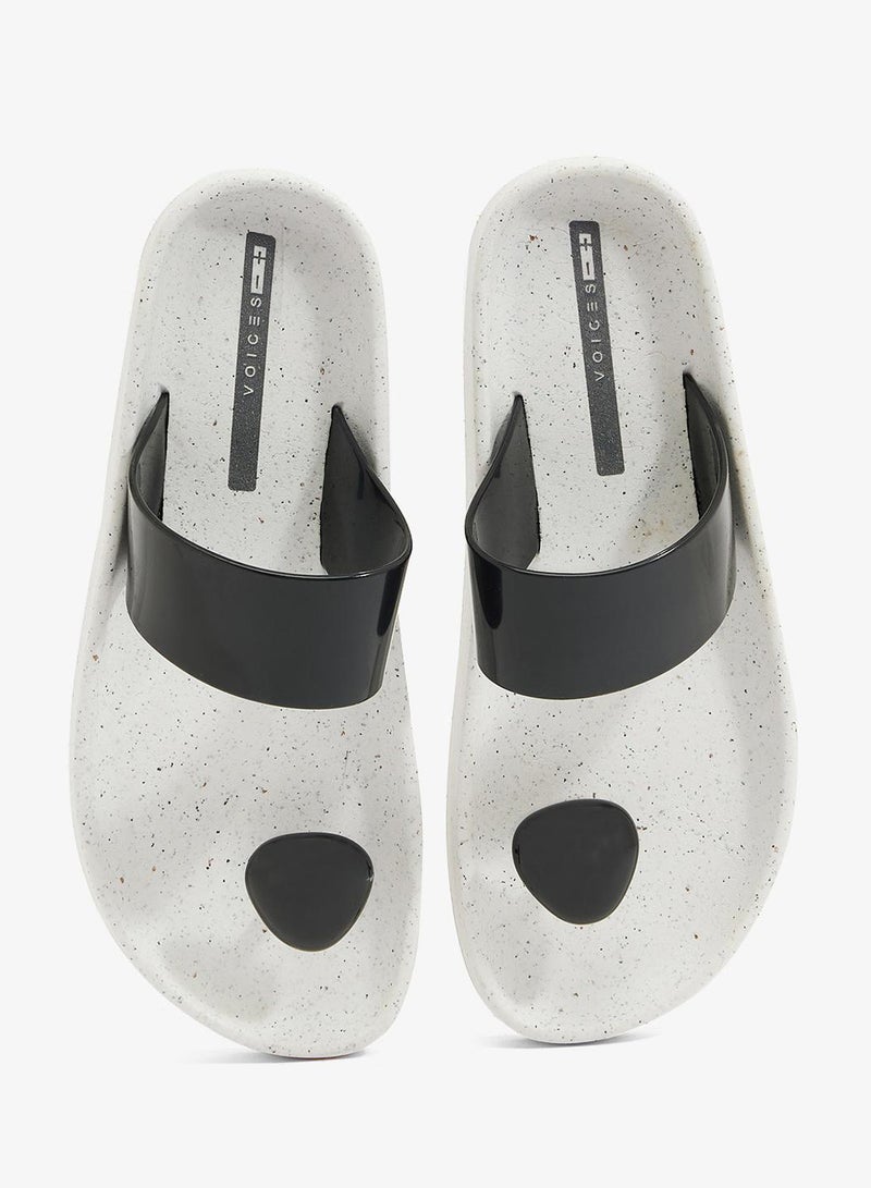 Voices Smooth Stone Women'S Anti Slip Sole  Colored Strap Sandals - White/Black - Image 4
