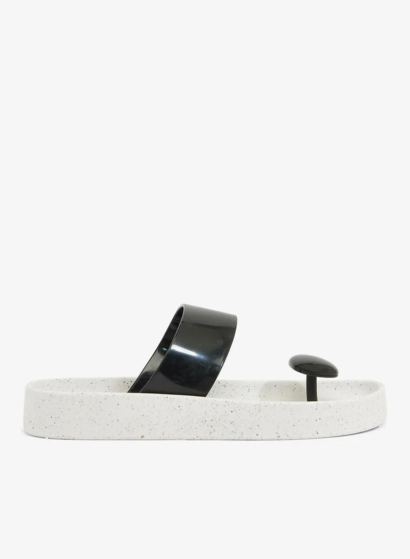 Smooth Stone Women'S Anti Slip Sole  Colored Strap Sandals - White/Black