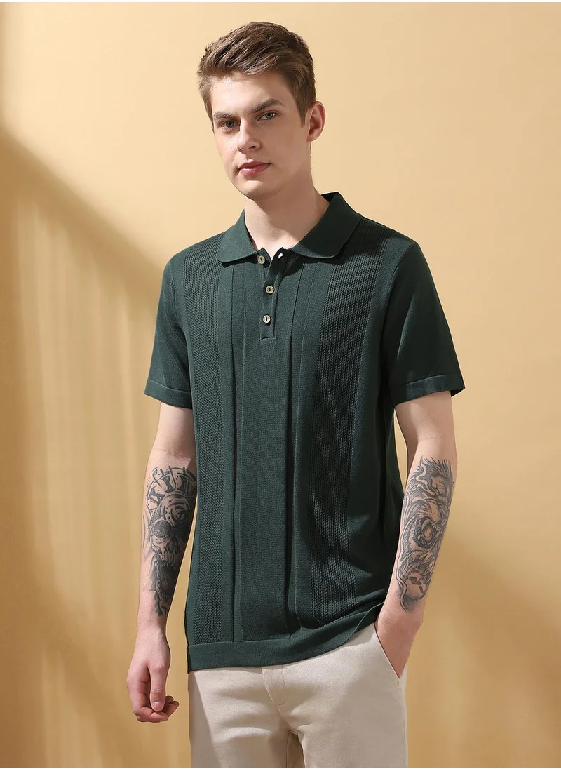 دينيس لينغو Green Regular Fit Tshirts Textured design crafted from 100% Cotton featuring Half Sleeve with Pullover closure.