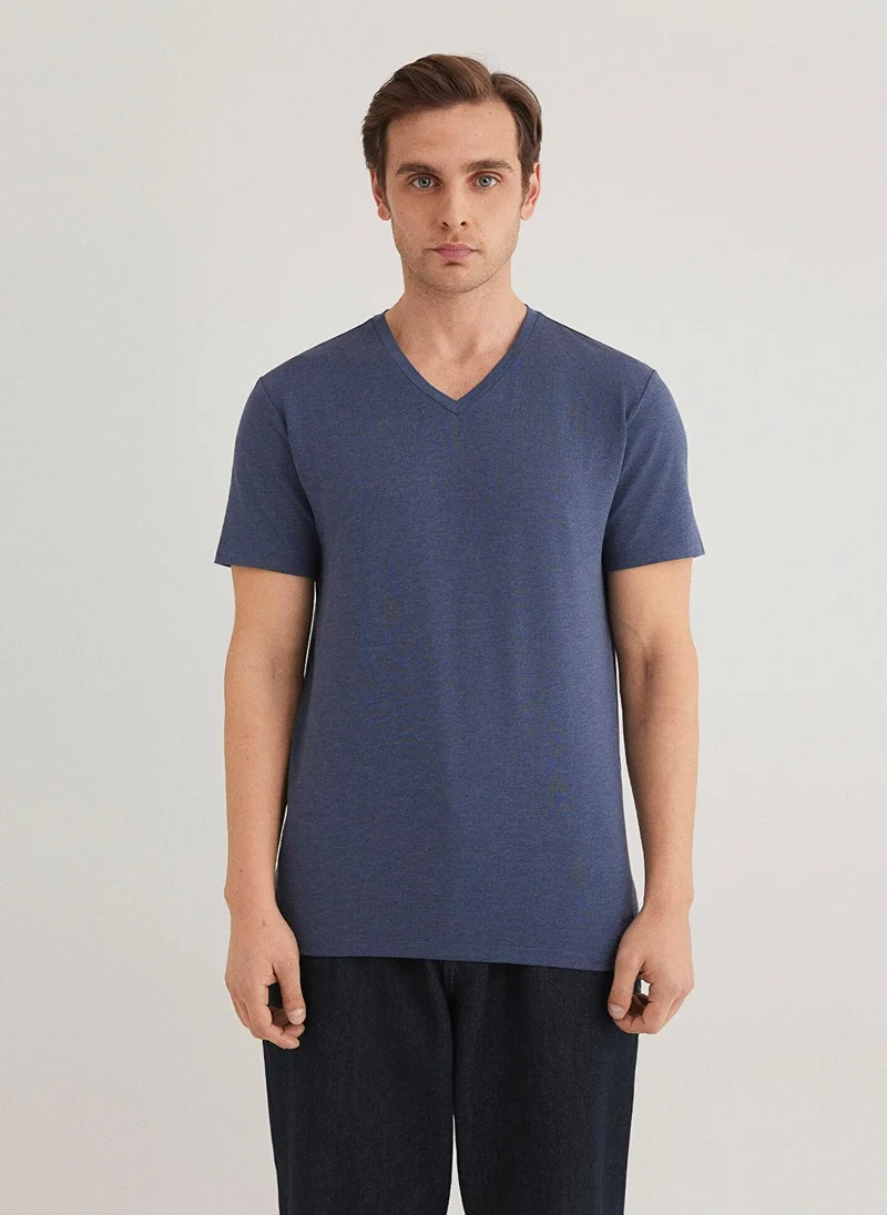 مافي Stretch V Neck T-shirt