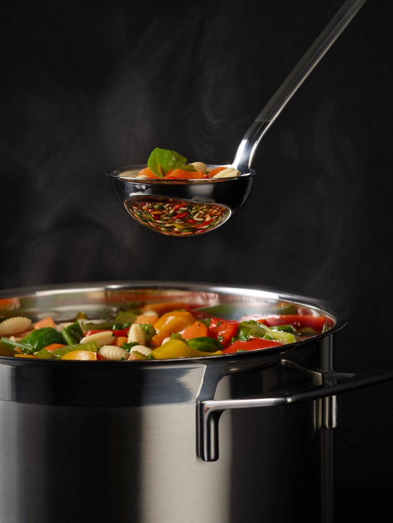 RÃ¶sle Rosle 10010 Stainless Steel Hooked Handle Ladle with Pouring Rim Serving Spoon 8 Ounce - Image 5