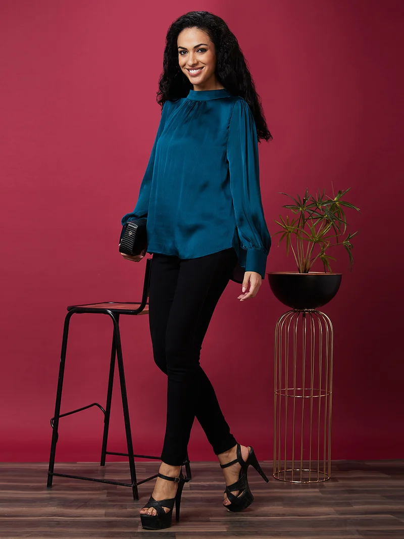globus Women Gathered Top