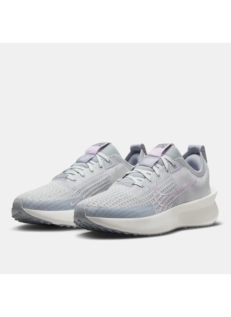 نايكي Women's Interact Run Road Running Shoes