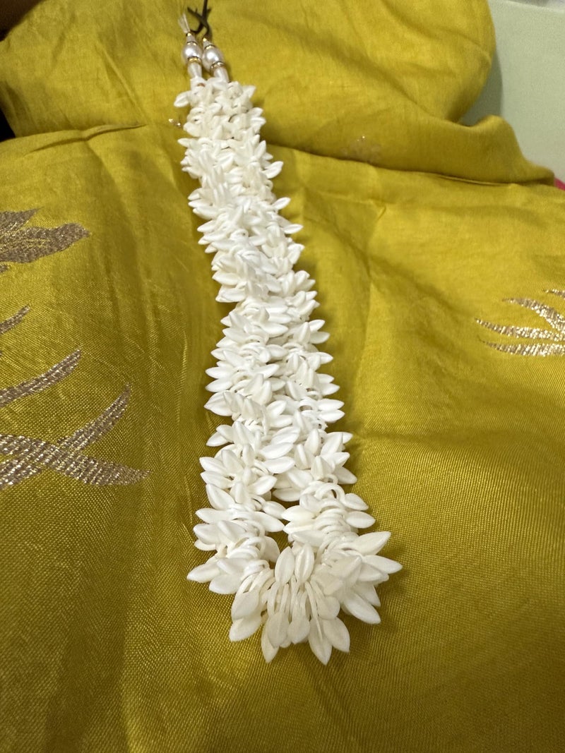 Artificial Gajra for Hair with Pearls, Artificial Scented Jasmine Flowers, White Hair Artificial Flowers for Women, Reusable Traditional gajra, Hair Accessories for Juda Bun with Bob Pins (White) - Image 4