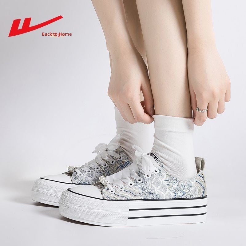 Warrior Women’s shoes, Chinese‑style canvas sneakers for women, 2026 new summer collection—thick‑soled, height‑increasing, modern Chinese‑inspired trendy sports skate shoes. - Image 5
