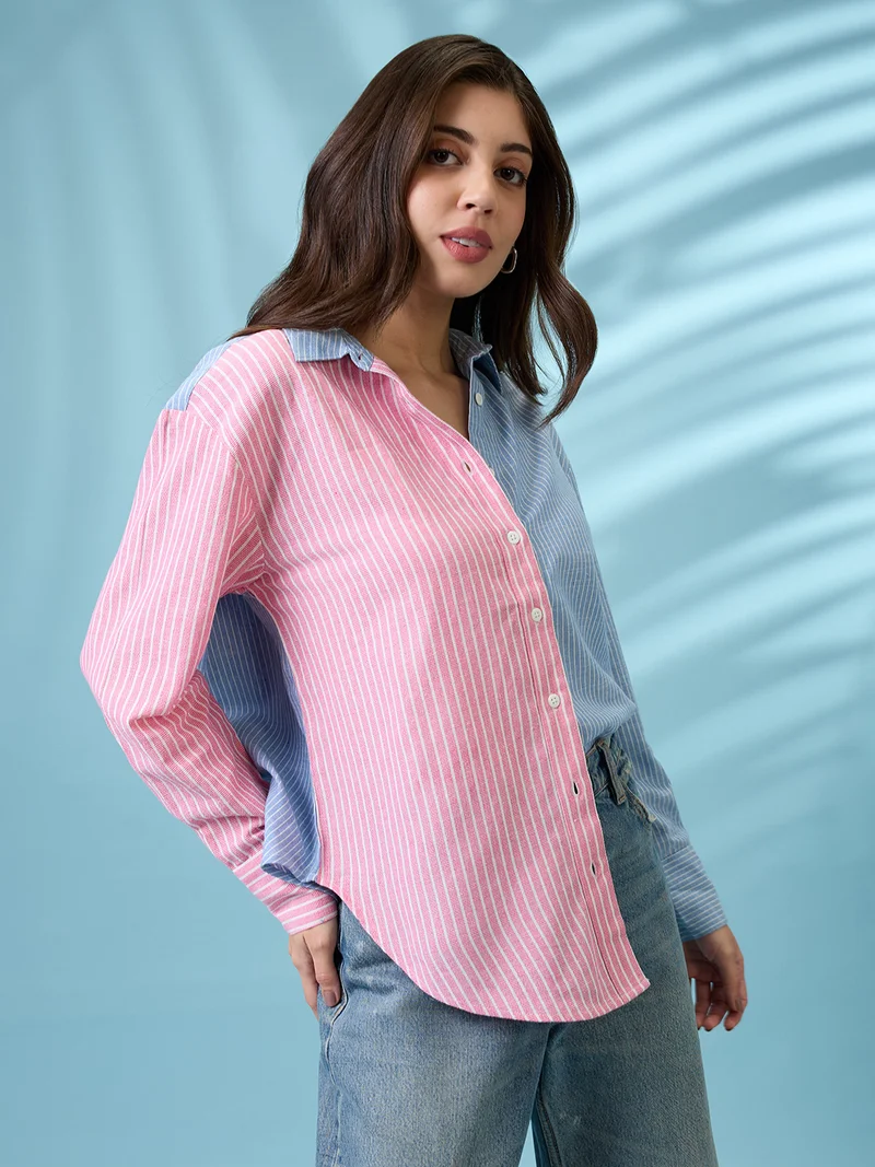 جلو باص قميص نسائي أزرق مخطط بياقة وأكمام مكبلة وحافة منحنية