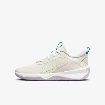 Nike Kids' Omni Multi-Court Indoor Court Shoes