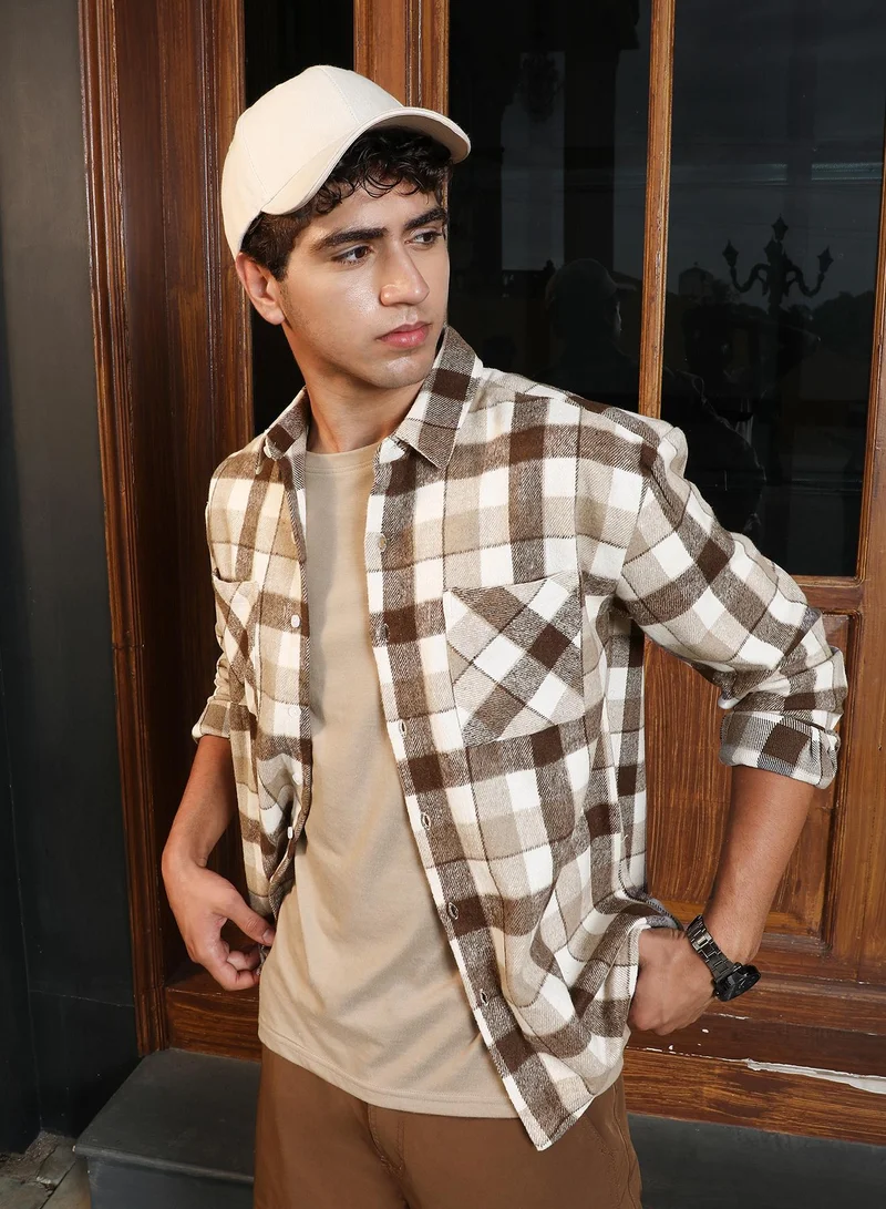 كامبوس سوترا Campus Sutra Men's Coffee Brown Buffalo-Check Utility Shacket | Spread Collar , Long Cuffed Sleeves , Button Closure , Straight Hem | Checks Checks | Cotton-Blend Shirt For Casual Wear