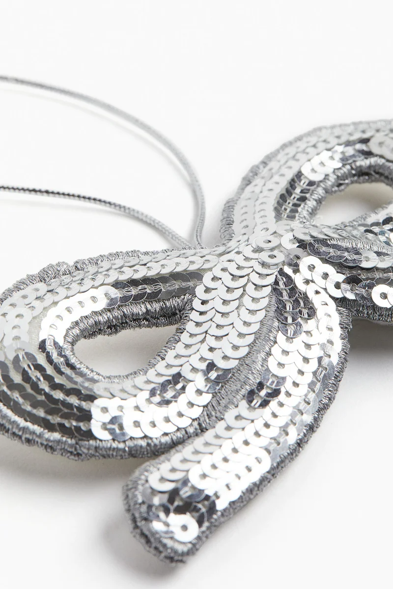 اتش اند ام زينة شجرة الكريسماس مزخرفة