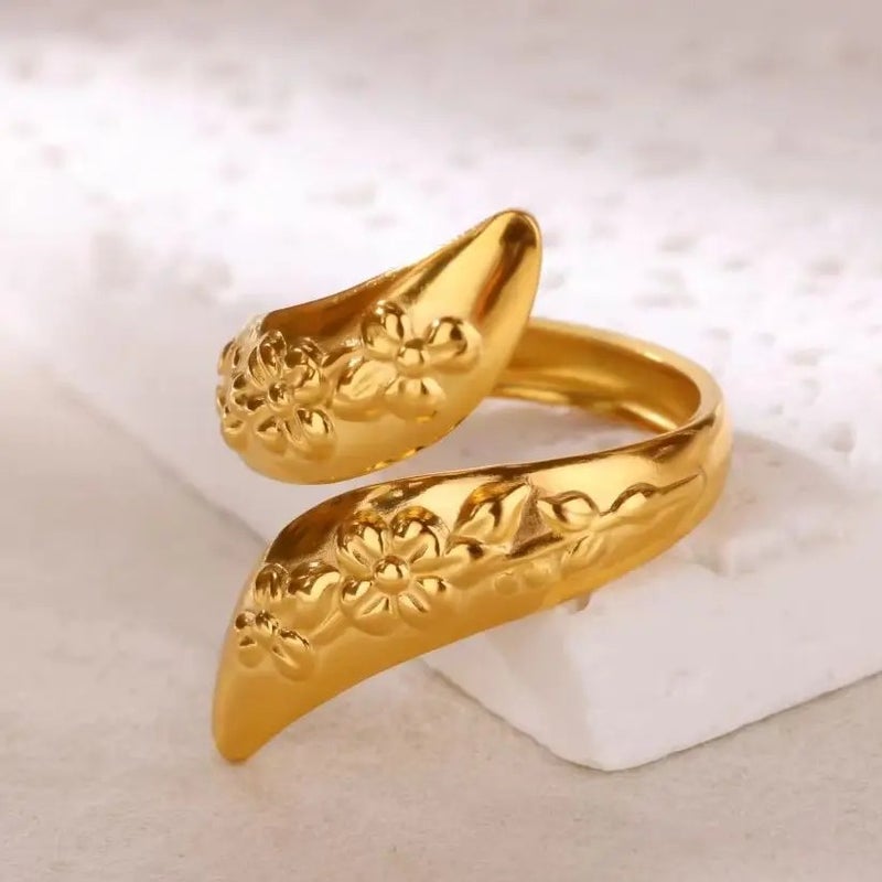 Golden Free Size Stainless Steel Ring - Image 3