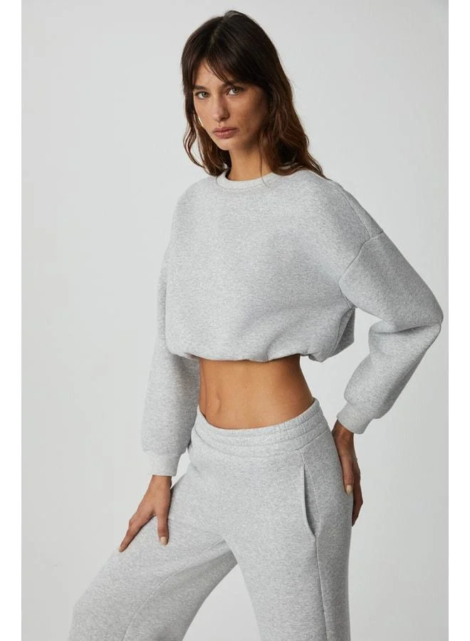 GRIMELANGE Dewanna Women's Long Sleeve Crop Grimmelanj Tracksuit Set.