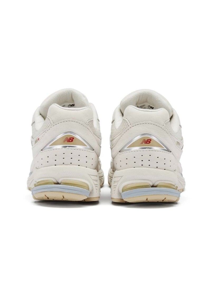 New Balance New Balance 2002R Casual Sneakers White  - Image 4