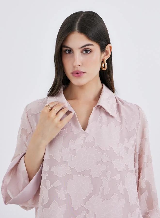 Styli Women Pink Jacquard Jalabiya with Collar and Placket Detail