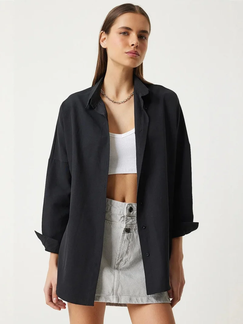 السعادة في إسطنبول ISTANBUL Oversized Poplin Button-Up Shirt with Long Sleeves