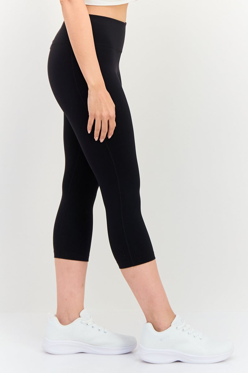 Nike Women Sportswear Fit Pull On Training Capri Leggings, Black - Image 2